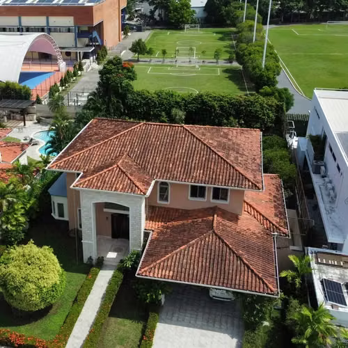 Melissa Foster Luxury alquila casa en CLAYTON VILLAGE, Clayton. MFR2112