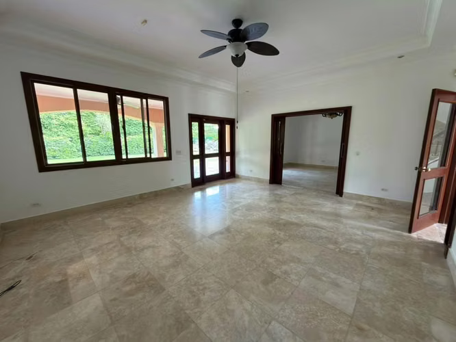 Melissa Foster Luxury alquila casa en CLAYTON VILLAGE, Clayton. MFR2112 - Imagen 8