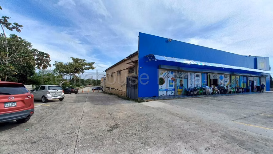 VENTA DE LOCAL EN CHORRERA  - CALLE J OESTE SECTOR SANTA CLARA BARRIO BALBOA - Imagen 6
