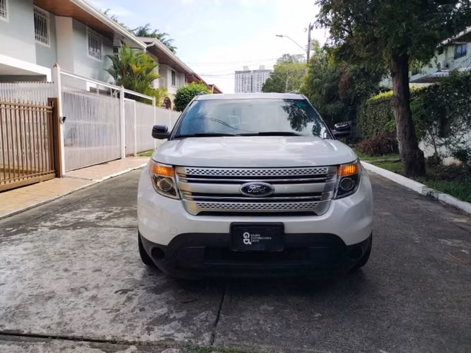 FORD EXPLORER 2014 AUTOMÁTICA 4X4 NEGOCIABLE - Imagen 1