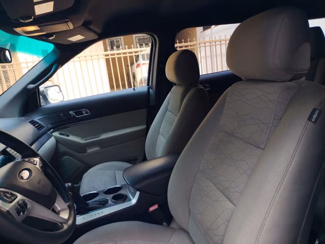 FORD EXPLORER 2014 AUTOMÁTICA 4X4 NEGOCIABLE - Imagen 5