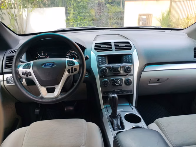 FORD EXPLORER 2014 AUTOMÁTICA 4X4 NEGOCIABLE - Imagen 7