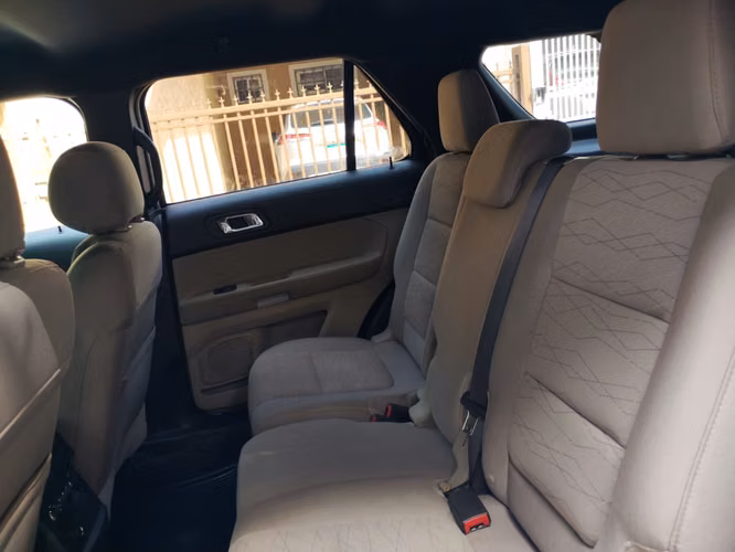 FORD EXPLORER 2014 AUTOMÁTICA 4X4 NEGOCIABLE - Imagen 9