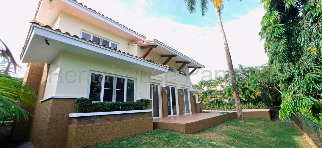ALQUILER DE CASA COCOLI GM