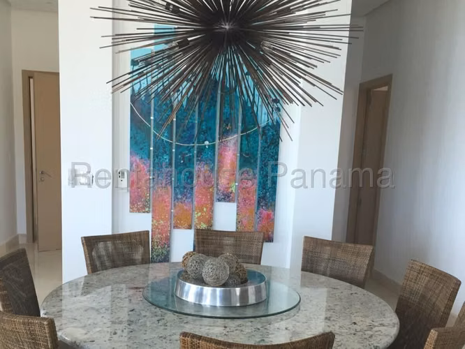 VENTA DE APARTAMENTO PLAYA BLANCA GM