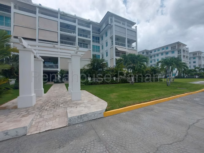 VENTA DE APARTAMENTO PLAYA BLANCA GM