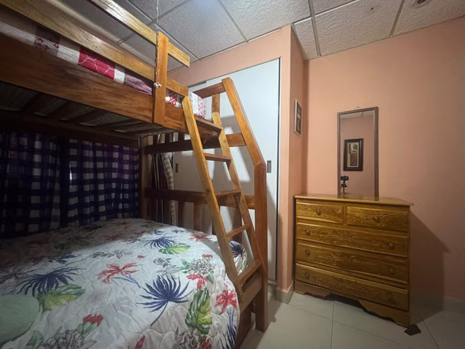 Venta de Casa en Villa Real, La Chorrera con Terraza y Jardín