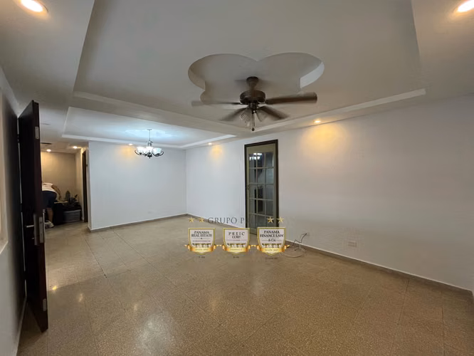 Venta casa Cerro Viento con patio - Imagen 14