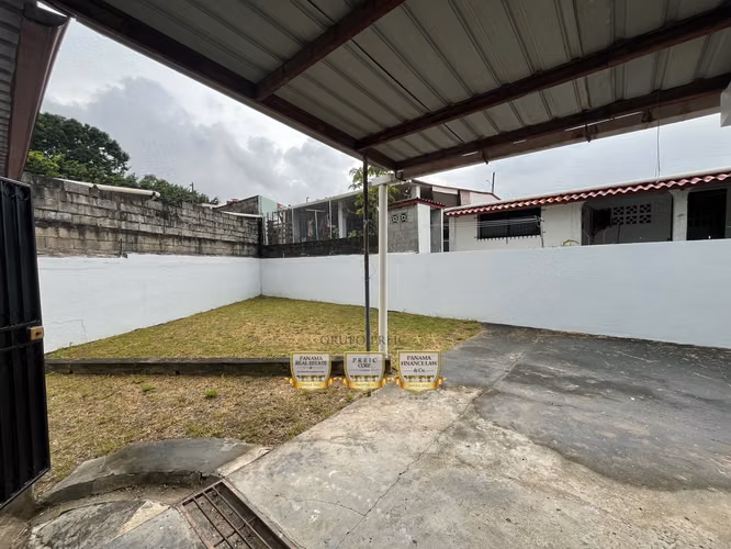 Venta casa Cerro Viento con patio