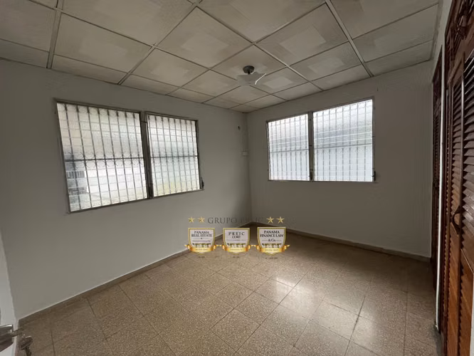 Venta casa Cerro Viento con patio - Imagen 12