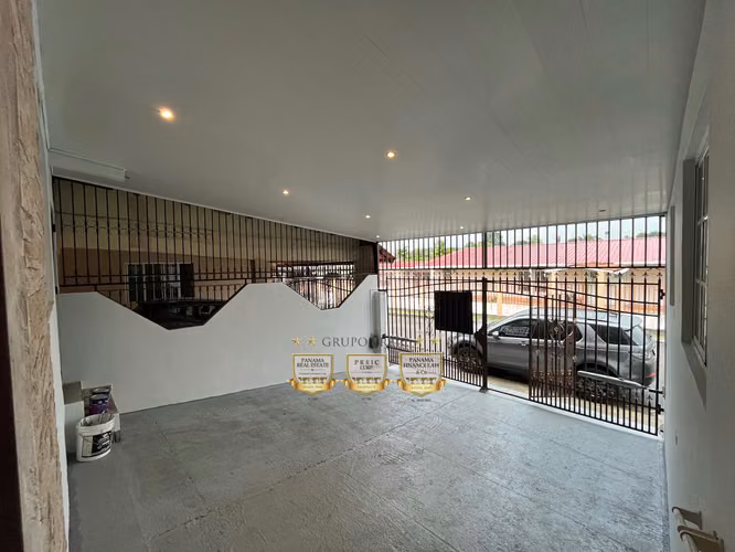Venta casa Cerro Viento con patio - Imagen 18