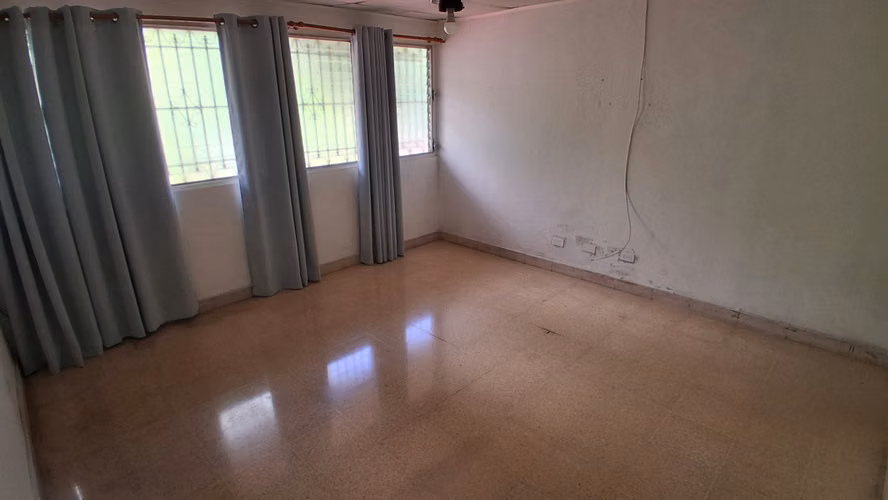 Villa de las Fuentes, 264mts, 3rec, 3.5 banos, $295,000 - Imagen 8
