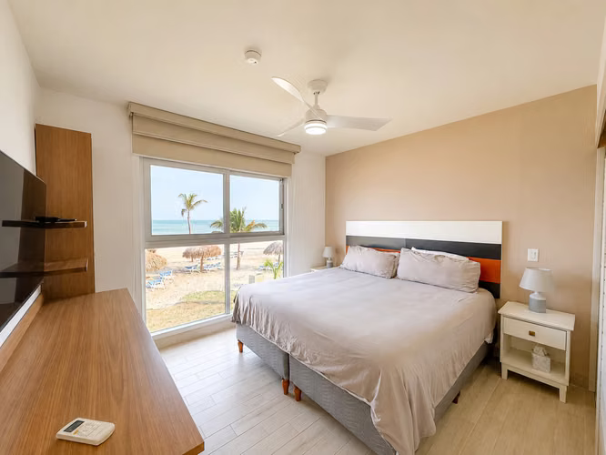 Vendo Villa frente al mar en Playa Caracol, Punta Chame