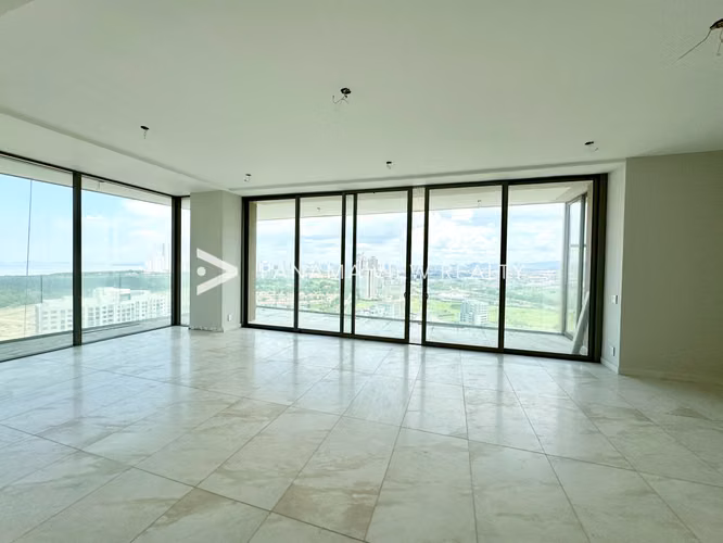 LA MAISON BY FENDI - SANTA MARIA piso alto