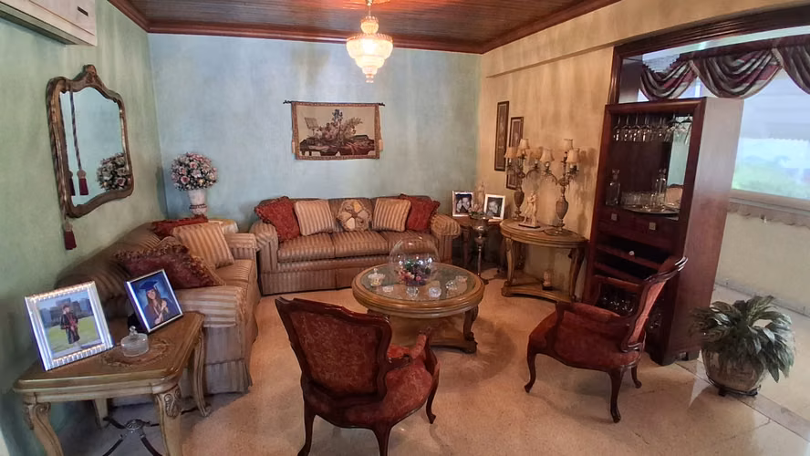 El Carmen. Casa 750mts. Uso comercial 7est $800,000.00neg - Imagen 11