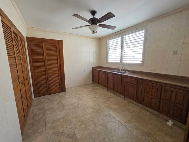 EL CARMEN ALQUILO RESIDENCIA ZONIFICACION COMERCIAL - Imagen 7
