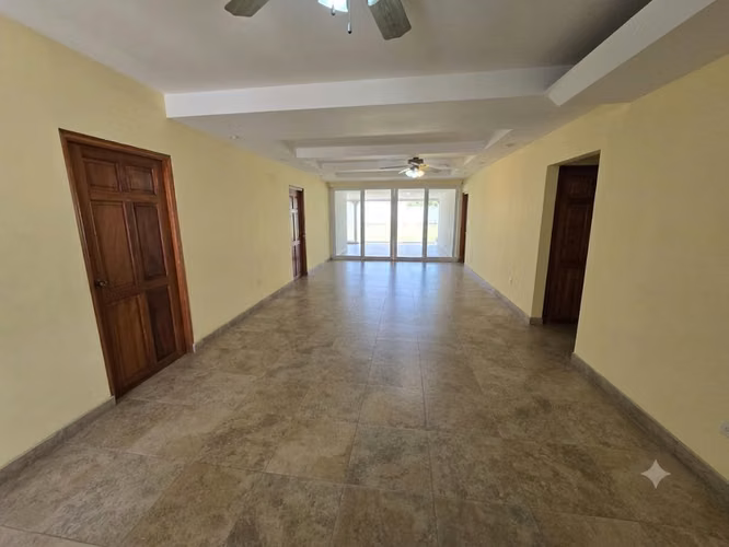 EL CARMEN ALQUILO RESIDENCIA ZONIFICACION COMERCIAL - Imagen 2