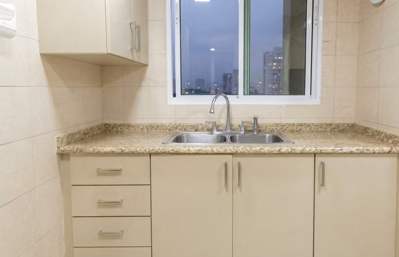 Apartamento en El Cangrejo I amoblado I 3 Rec I con balcon y cerca a parque omar - Imagen 7