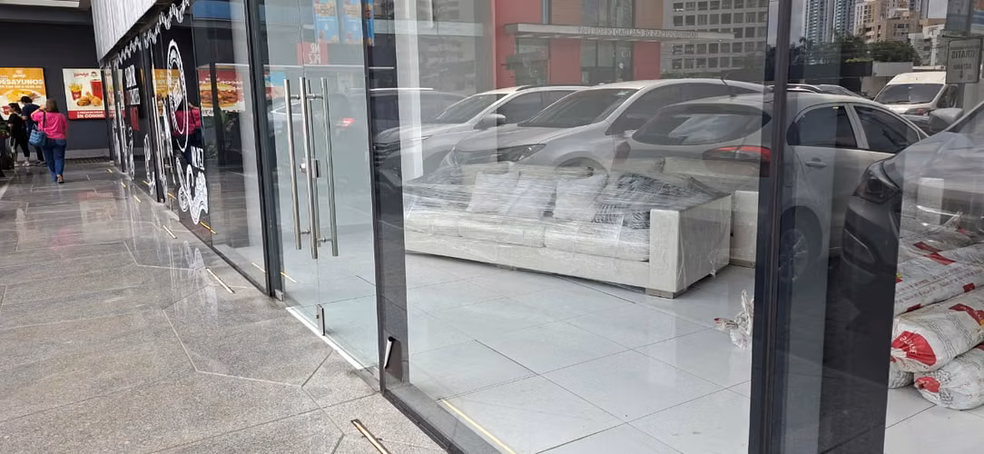 local en san francisco ,exelente ubicacion 160 metros