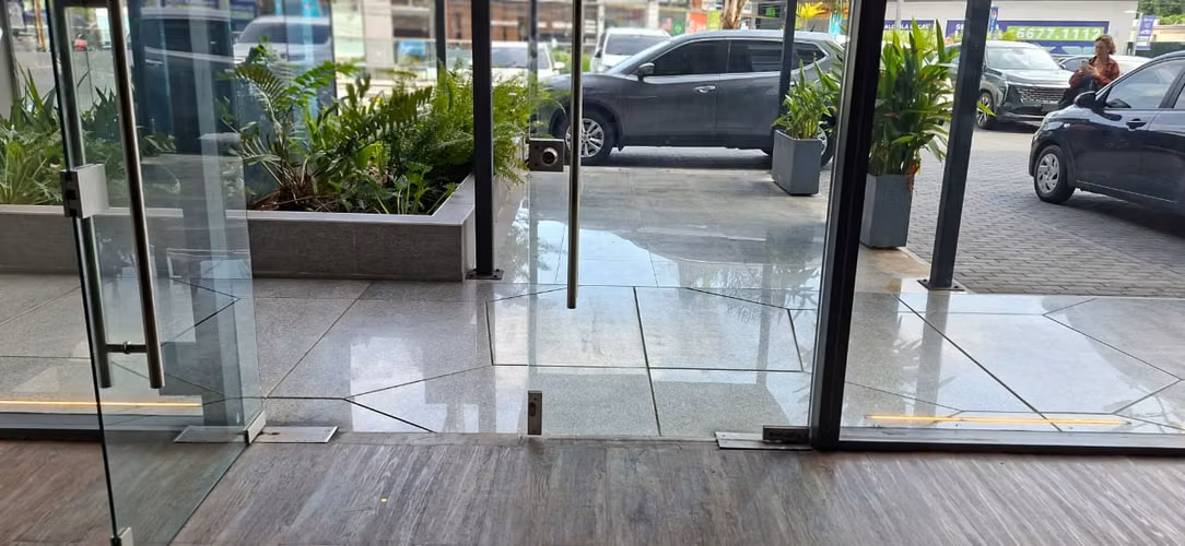 local en san francisco ,exelente ubicacion 160 metros