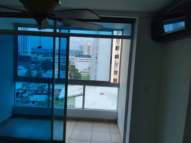 Apartamento en Carrasquilla de 86m2 con balcón y 2 recámaras - Imagen 7