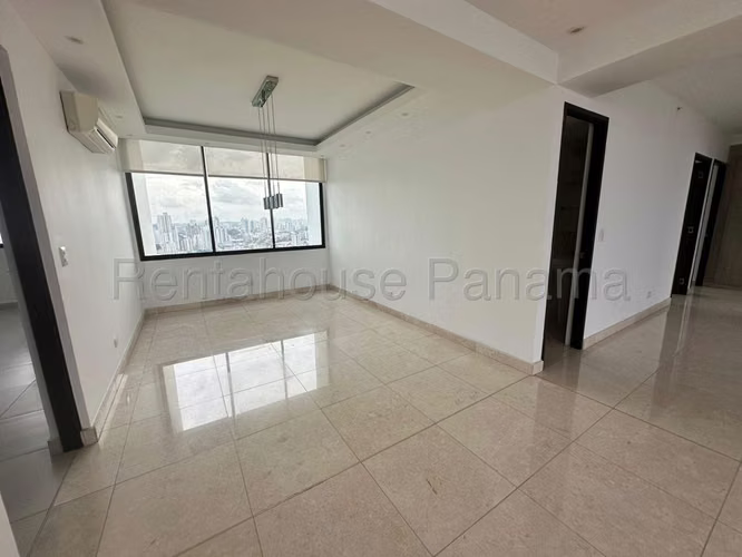 Venta de apartamento en Coco del Mar AK