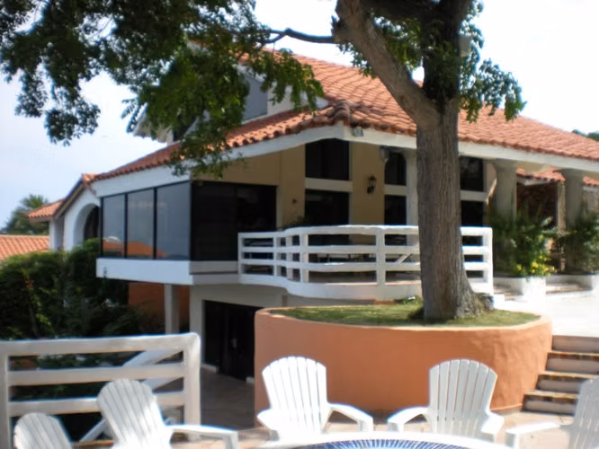SALE | Beachfront | Punta Barco |Frente a el Mar