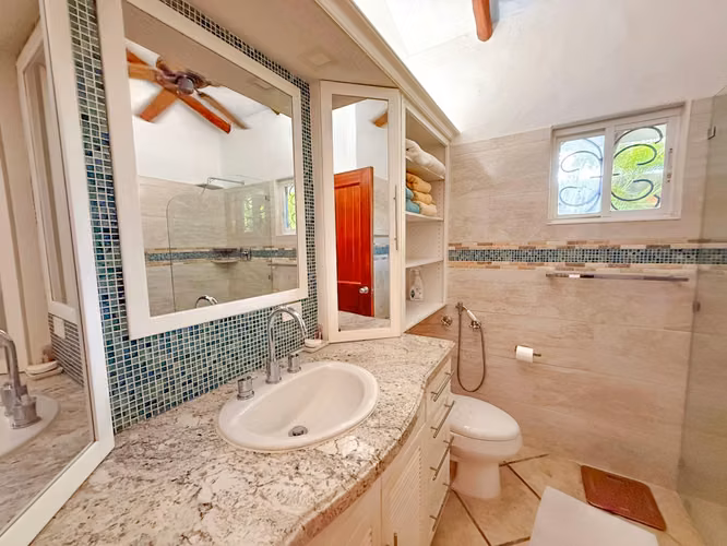 Casa de lujo en venta y alquiler con vista al mar en Vista Mar, San Carlos. - Imagen 9