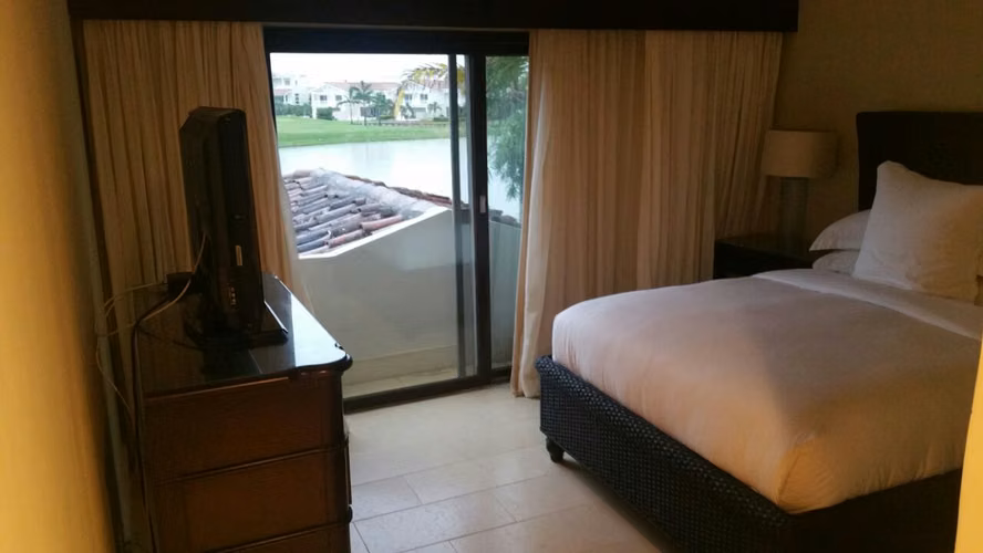 SALE | Bristol Villa At Buenaventura - Imagen 16