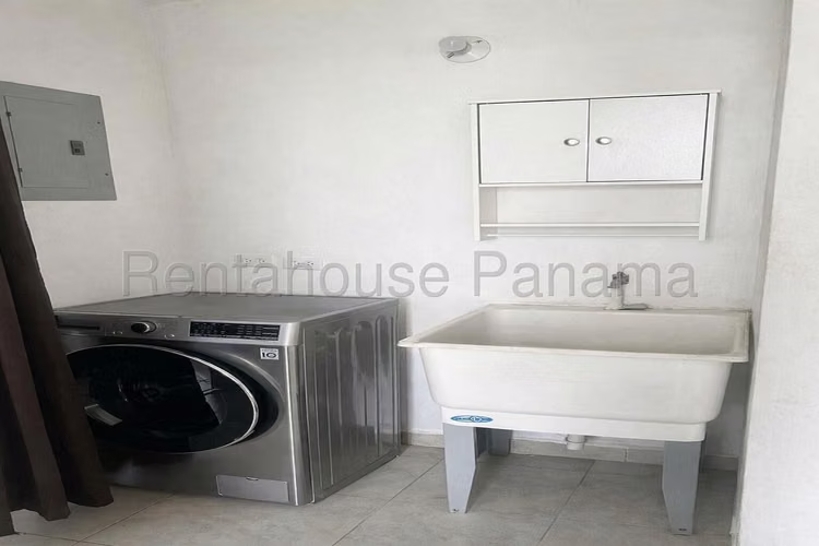 Venta Apartamento Rio Abajo - YD
