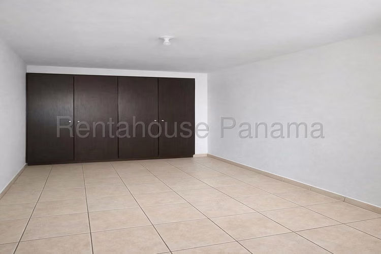 Venta Apartamento Rio Abajo - YD