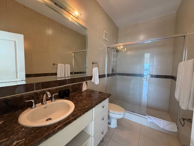 Magnifico Apartamento PH Vista del Mar Avenida Balboa Bella Vista  - Amoblado - Imagen 11