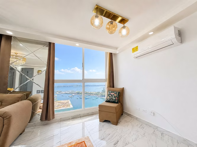 EN ALQUILER APARTAMENTO AMOBLADO | PH THE SANDS | AVE. BALBOA - Imagen 2