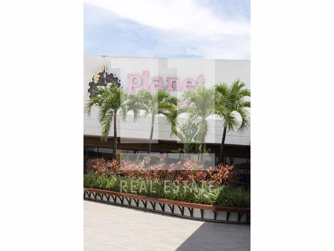 Se Alquila Local de 264.67 m2 en Santa Maria Plaza - Imagen 7