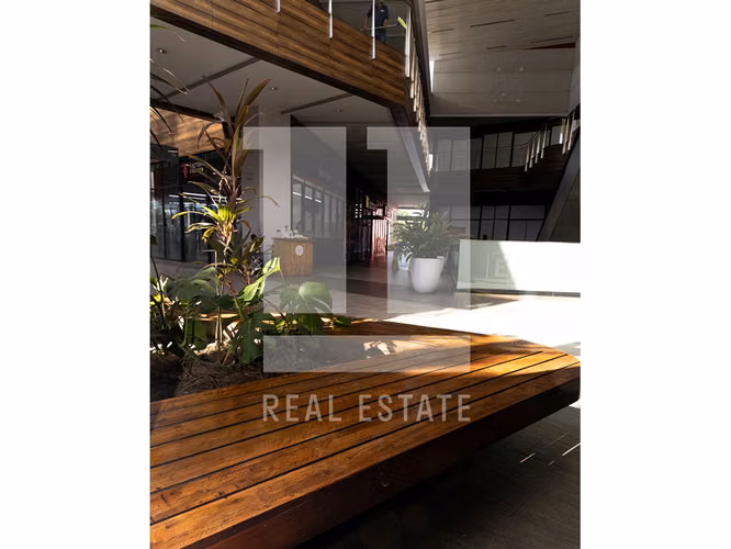 Se Alquila Local de 264.67 m2 en Santa Maria Plaza - Imagen 9