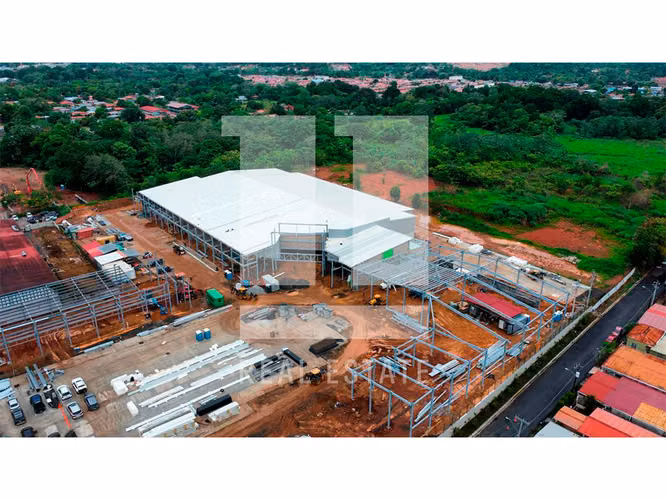 Local Comercial de 60m2 en Plaza Vista Alegre