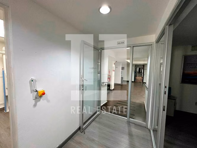 Se Vende Local en PH Royal Center - Imagen 10