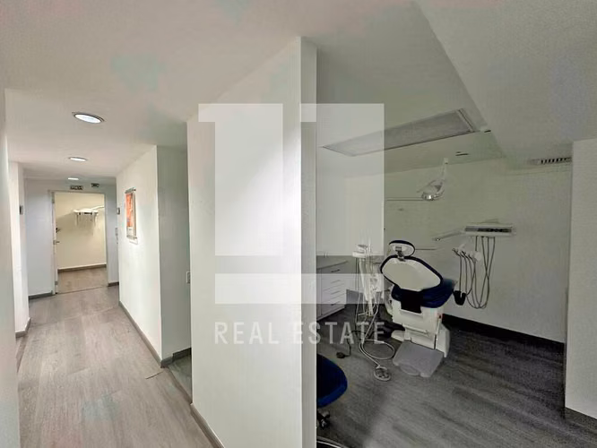 Se Vende Local en PH Royal Center - Imagen 5
