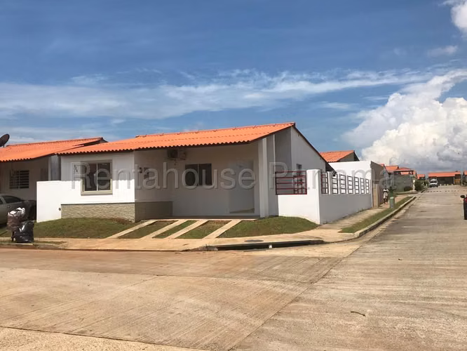 Venta Casa La Chorrera - YD