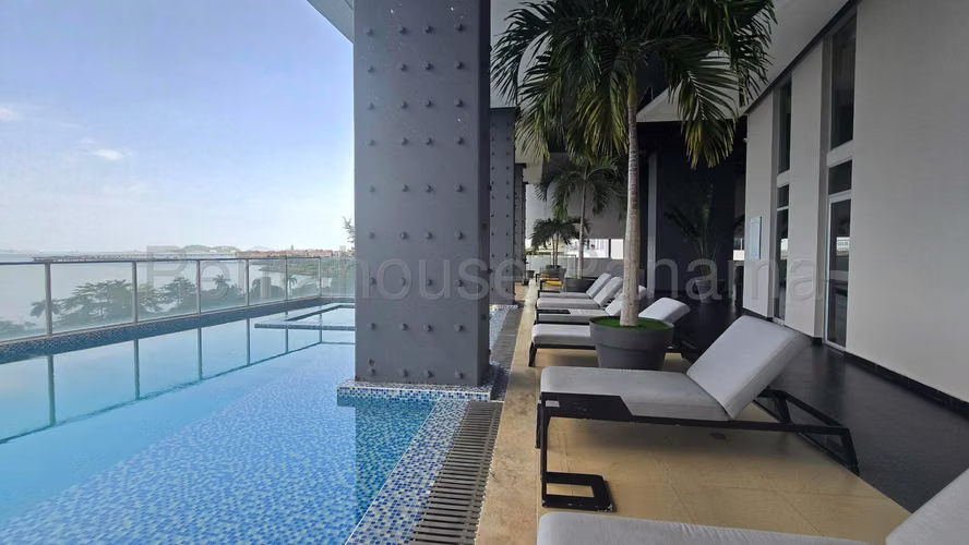 Venta de apartamento en Avenida Balboa AK