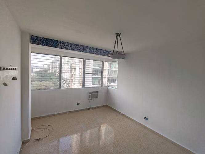 Apartamento en El Cangrejo I Con balcón y Vista a la Ciudad - Imagen 8