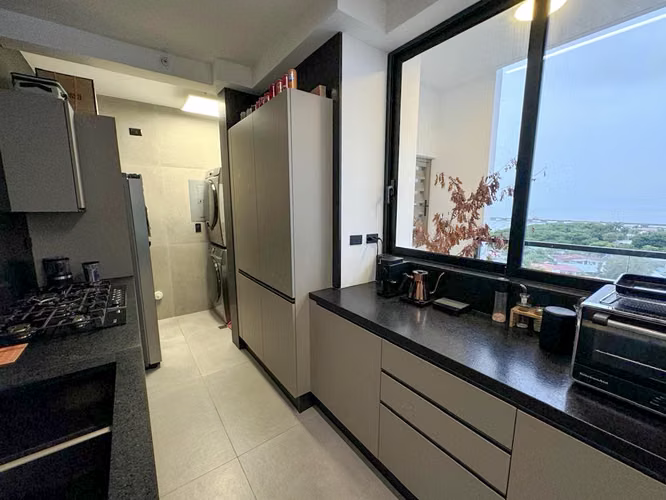Victory Wellness · 125 m² · suite con vanity y bañera · 2 parkings - Imagen 6