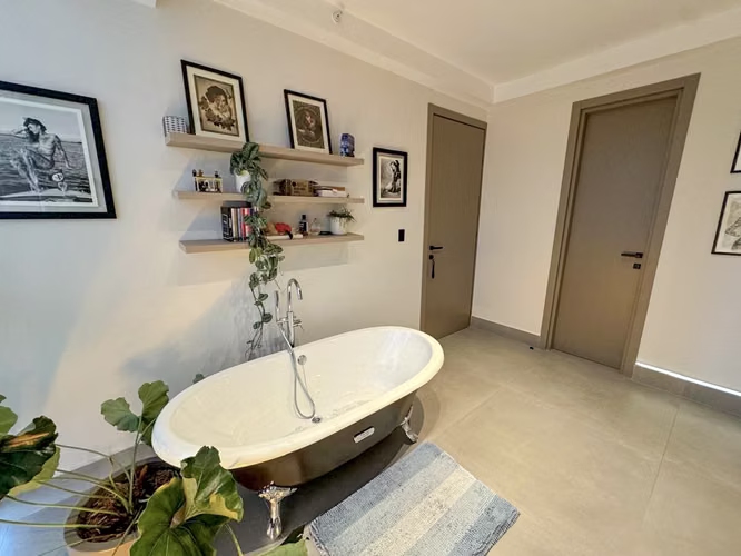 Victory Wellness · 125 m² · suite con vanity y bañera · 2 parkings - Imagen 8