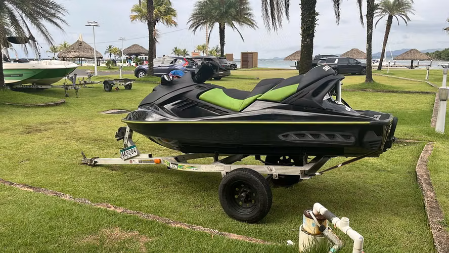 VENDO JETSKI SEADOO MOTO DE AGUA