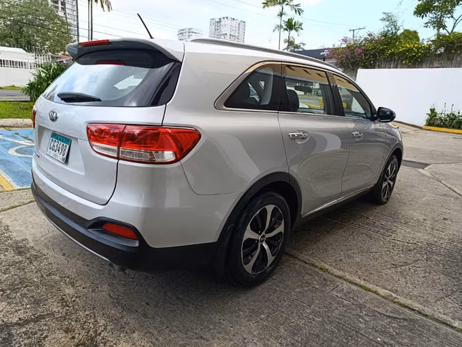 KIA SORENTO 2017 AUTOMATICA - Imagen 4