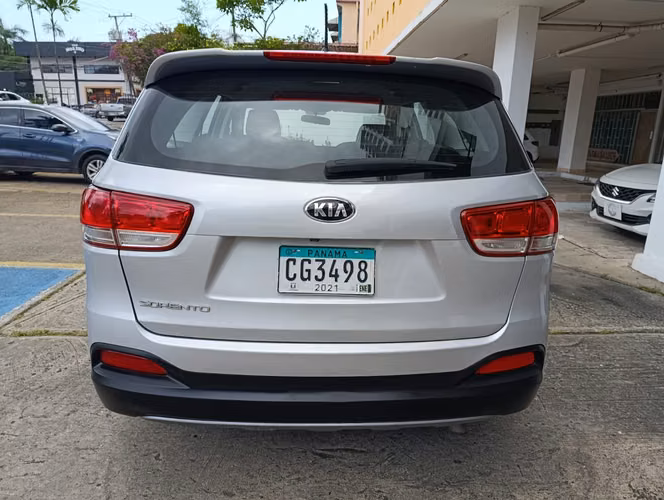 KIA SORENTO 2017 AUTOMATICA - Imagen 5