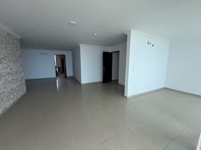 REMATE en Punta Pacifica, 220m2, vista al mar - Imagen 8