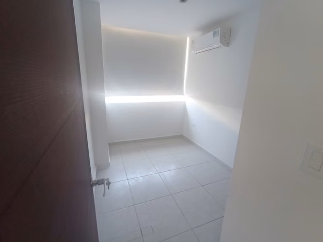 ALQUILO APTO 2REC 2BAÑOS AVENIDA BALBOA DIAGONAL AL MERCADO DE MARISCOS