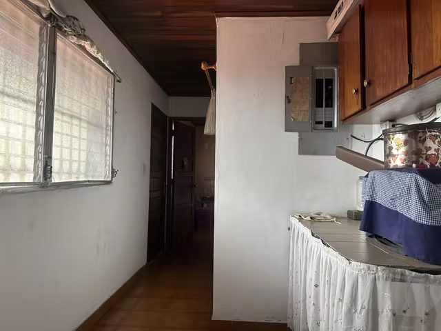 SE VENDE AMPLIA CASA EN VILLA ZAITA, LAS CUMBRES - Imagen 13