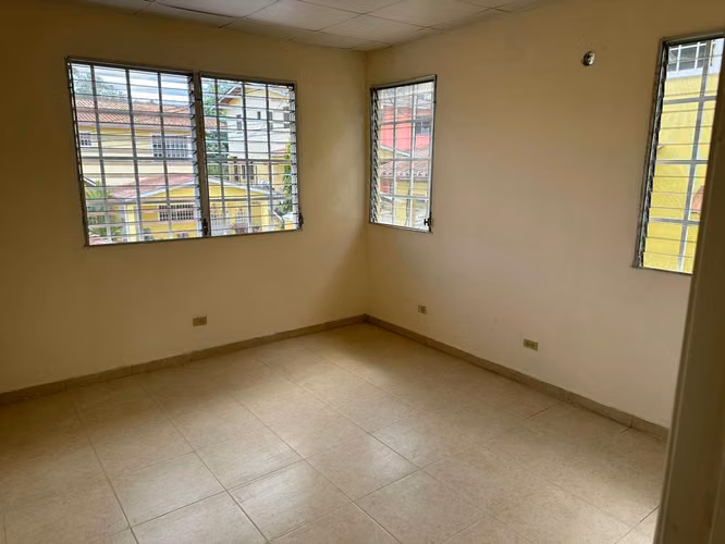 VILLAS DEL ROCÍO II | VENTA O ALQUILER CASA 3 RECÁMARAS 2.5 BAÑOS 175 M² BP - Imagen 2